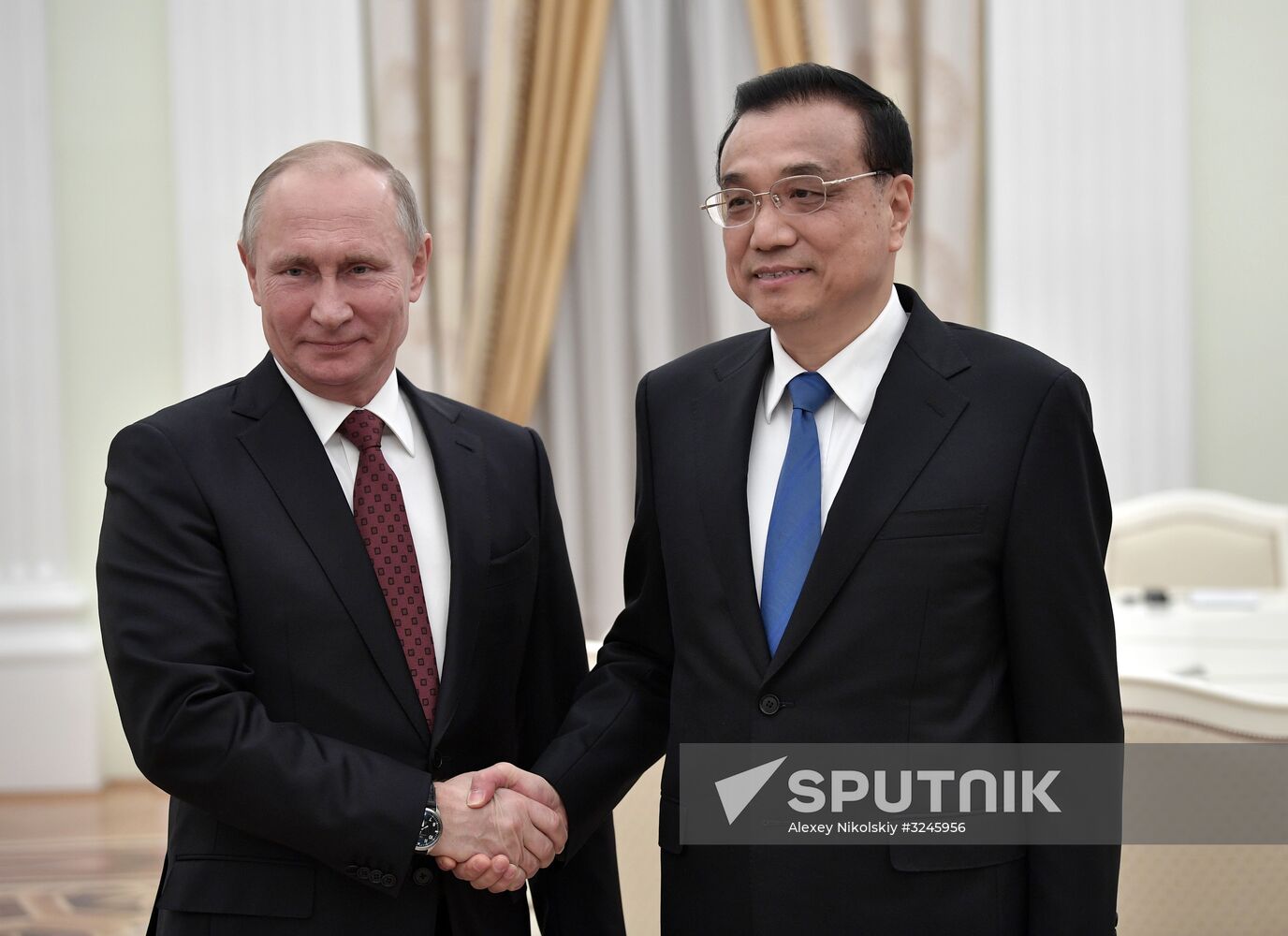 Russian President Vladimir Putin meets with Premier of People's Republic of China Li Keqiang