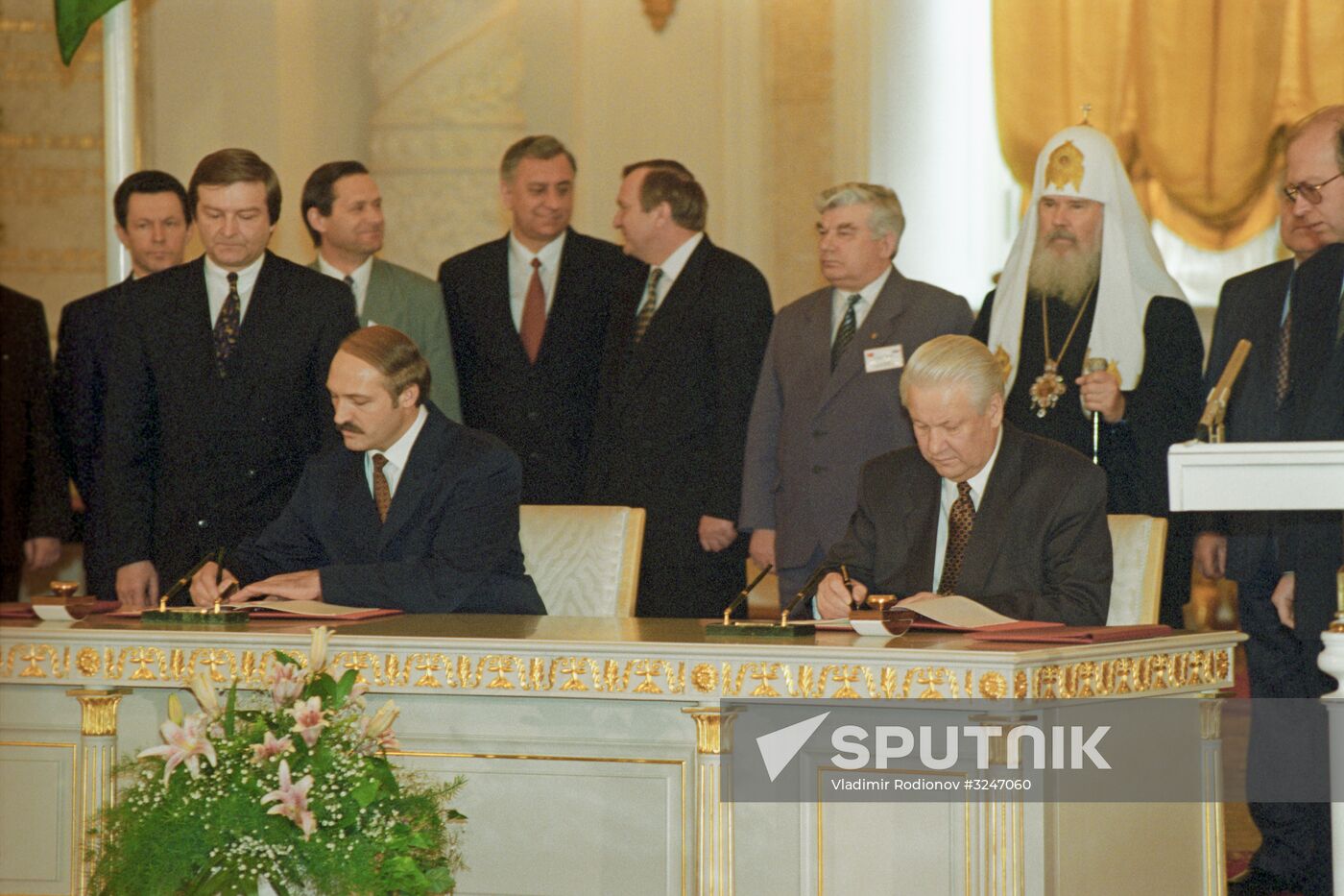 Signing the Agreement on the Formation of the Community of Russia and Belarus