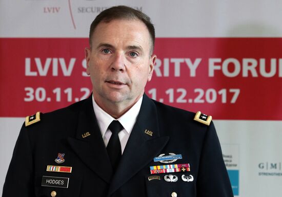 News conference of General Ben Hodges in Lviv