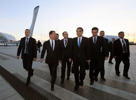 Prime Minister Dmitry Medvedev meets with PRC State Council Premiere Li Keqiang