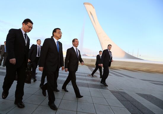 Prime Minister Dmitry Medvedev meets with PRC State Council Premiere Li Keqiang