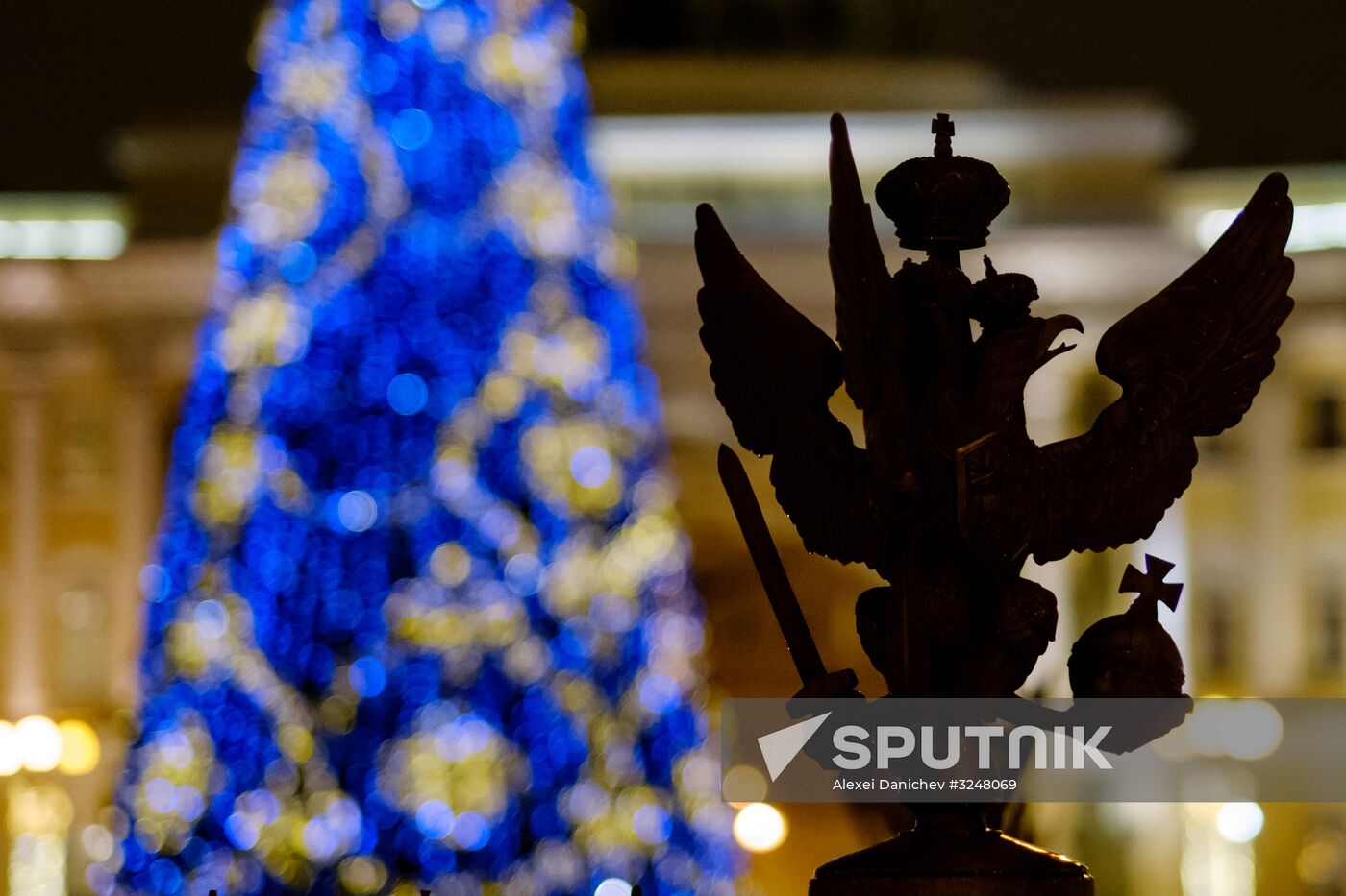 Nevsky Prospekt in St. Petersburg decorated for New Year's Eve