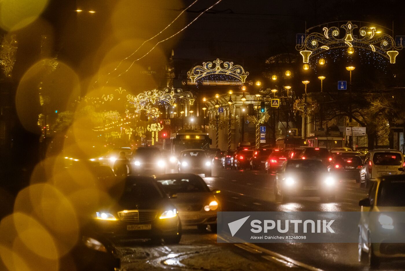 Nevsky Prospekt in St. Petersburg decorated for New Year's Eve