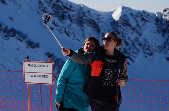 Ski season opens at Gorki Gorod resort in Sochi
