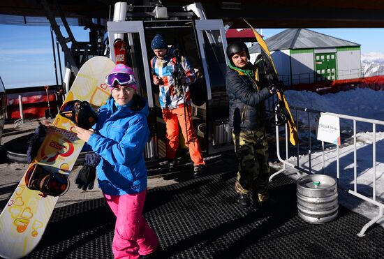 Ski season opens at Gorki Gorod resort in Sochi
