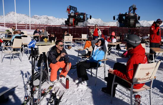 Ski season opens at Gorki Gorod resort in Sochi