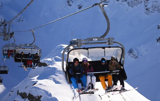 Ski season opens at Gorki Gorod resort in Sochi