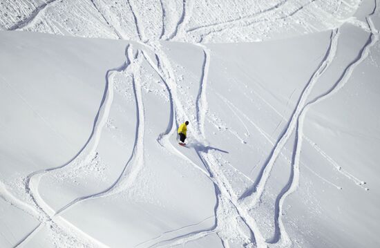 Ski season opens at Gorki Gorod resort in Sochi