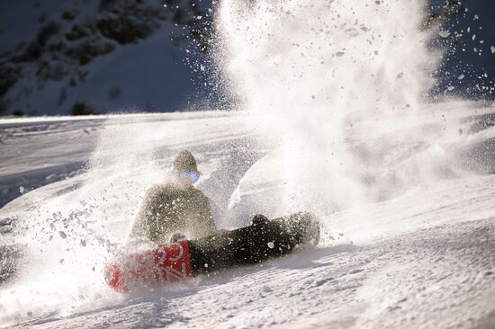 Ski season opens at Gorki Gorod resort in Sochi