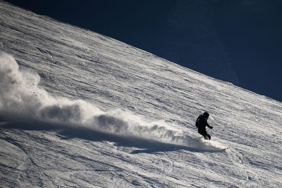 Ski season opens at Gorki Gorod resort in Sochi