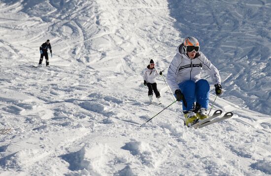 Ski season opens at Gorki Gorod resort in Sochi