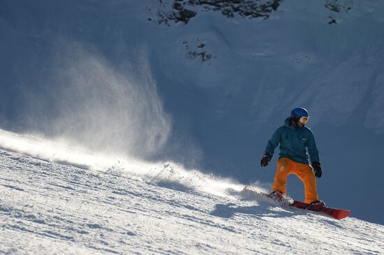 Ski season opens at Gorki Gorod resort in Sochi
