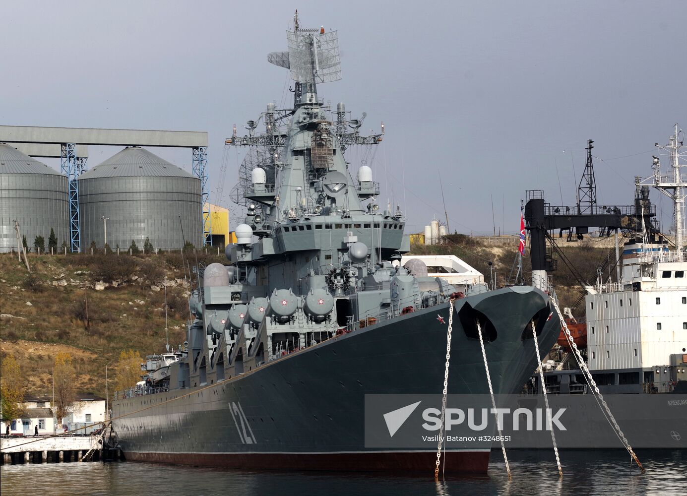 Schoolchildren join Young Army aboard the Moskva cruiser