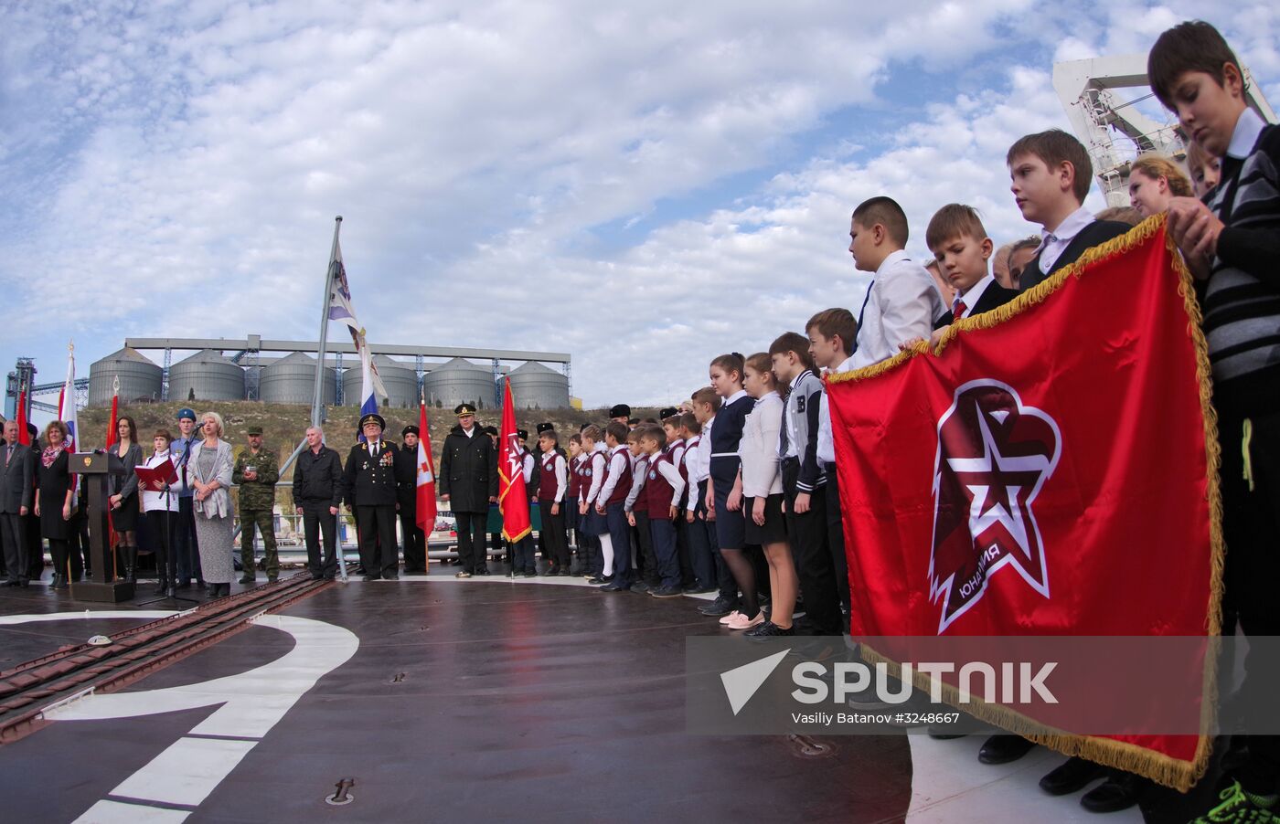 Schoolchildren join Young Army aboard the Moskva cruiser