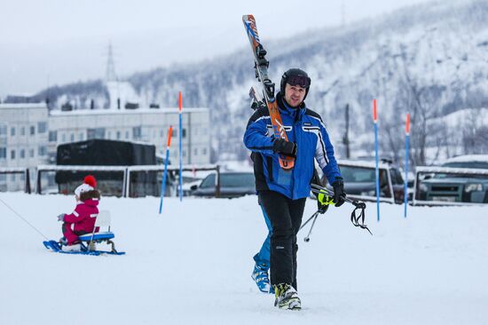 Alpine skiing season kicks off in Khibiny Mountains
