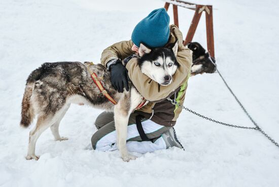 Alpine skiing season kicks off in Khibiny Mountains