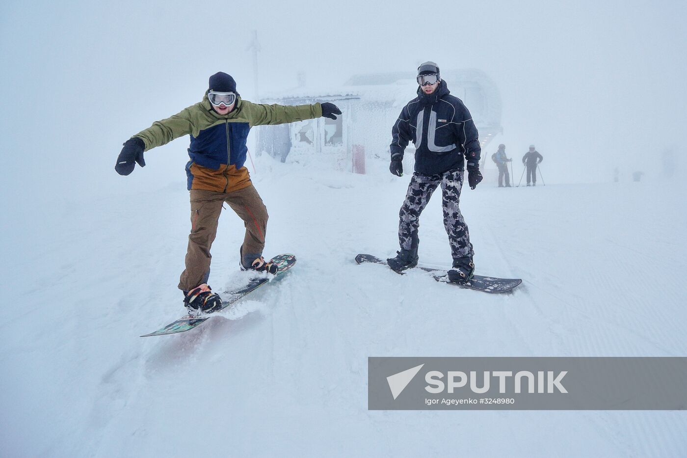 Alpine skiing season kicks off in Khibiny Mountains