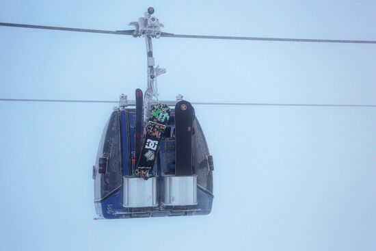 Alpine skiing season kicks off in Khibiny Mountains