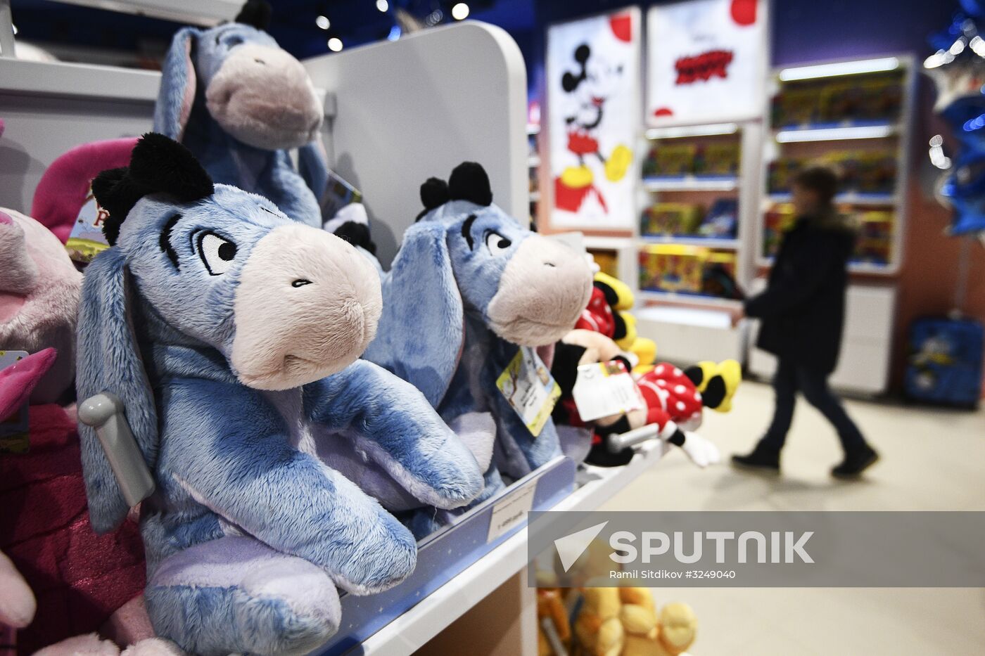 Disney brand shop opened in Moscow