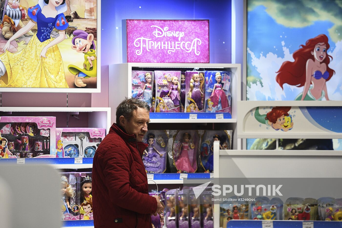 Disney brand shop opened in Moscow