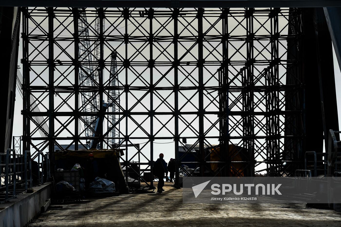 Crimean Bridge under construction