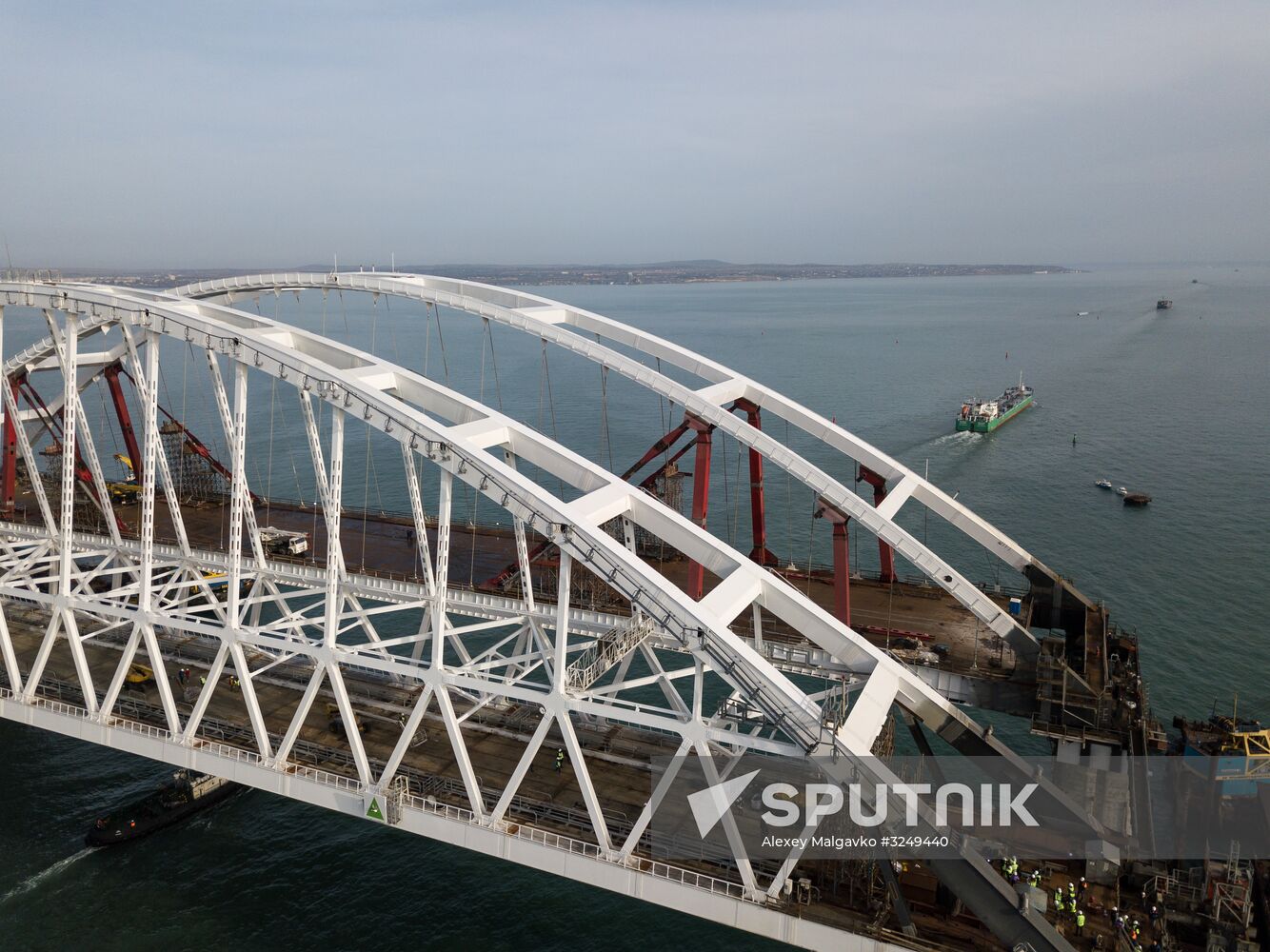 Crimean Bridge under construction