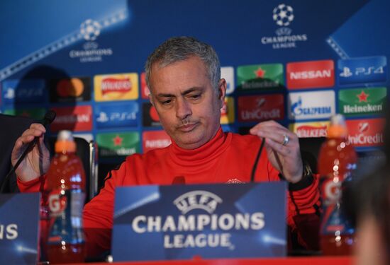 Football. Champions League. Manchester United's training session