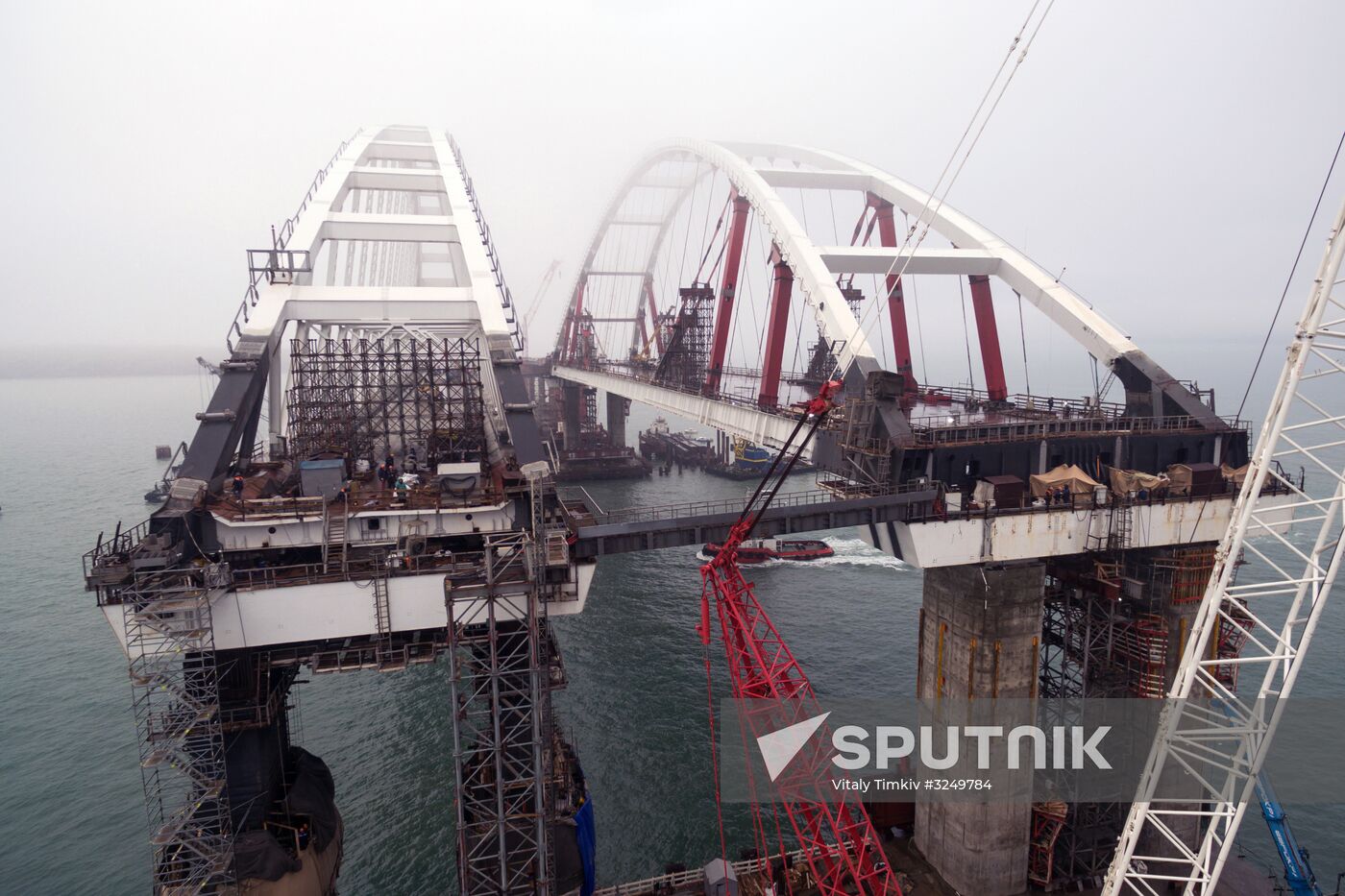 Crimean Bridge under construction