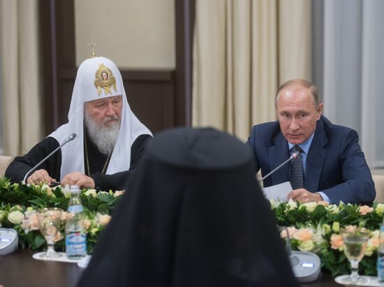 President Vladimir Putin meets with heads of delegations of local Orthodox churches