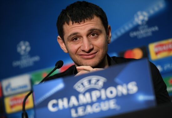 Football. Champions League. CSKA's training session