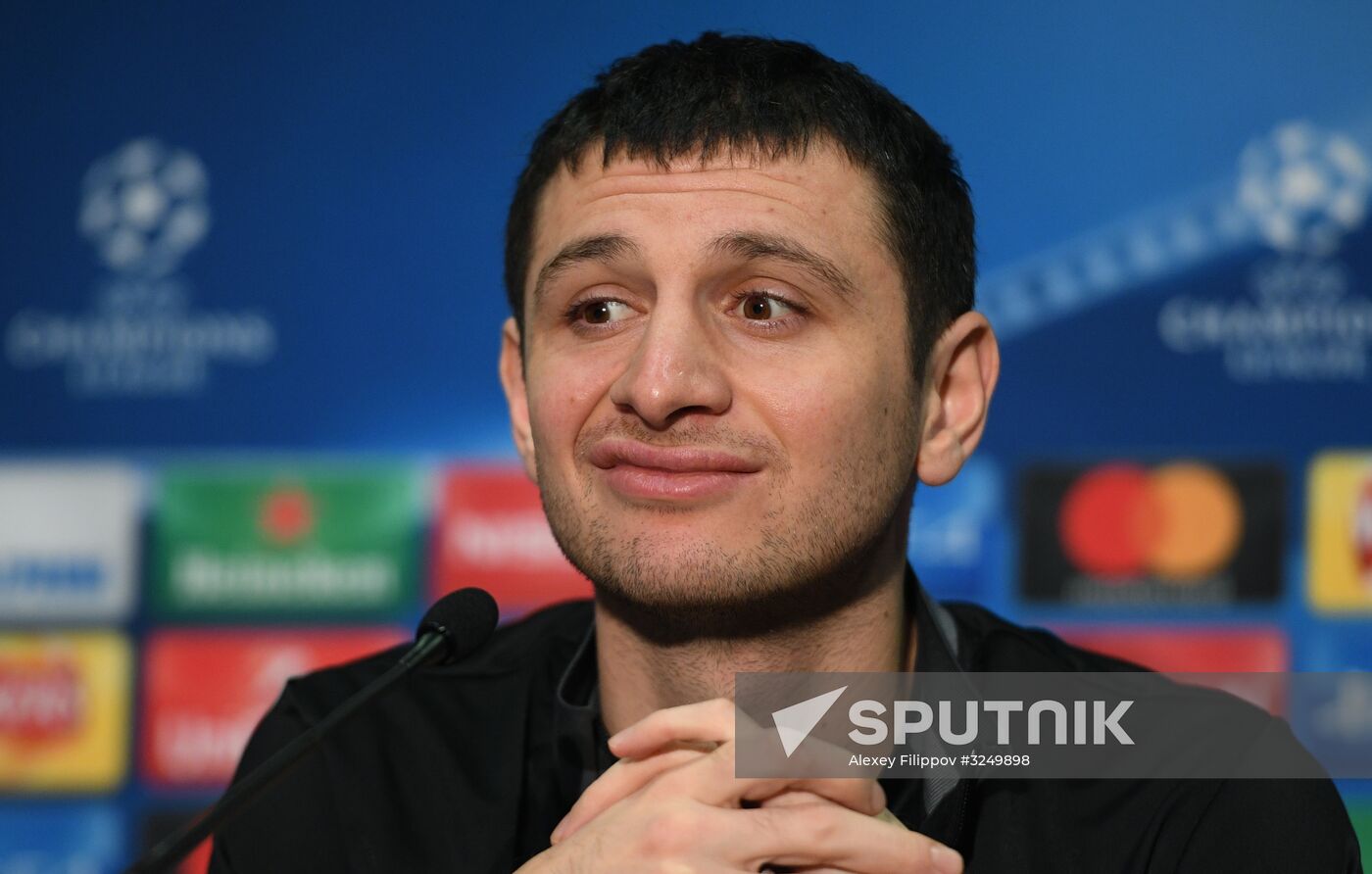 Football. Champions League. CSKA's training session