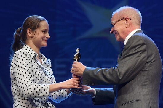 10th Theater-Goer's Star audience awards ceremony