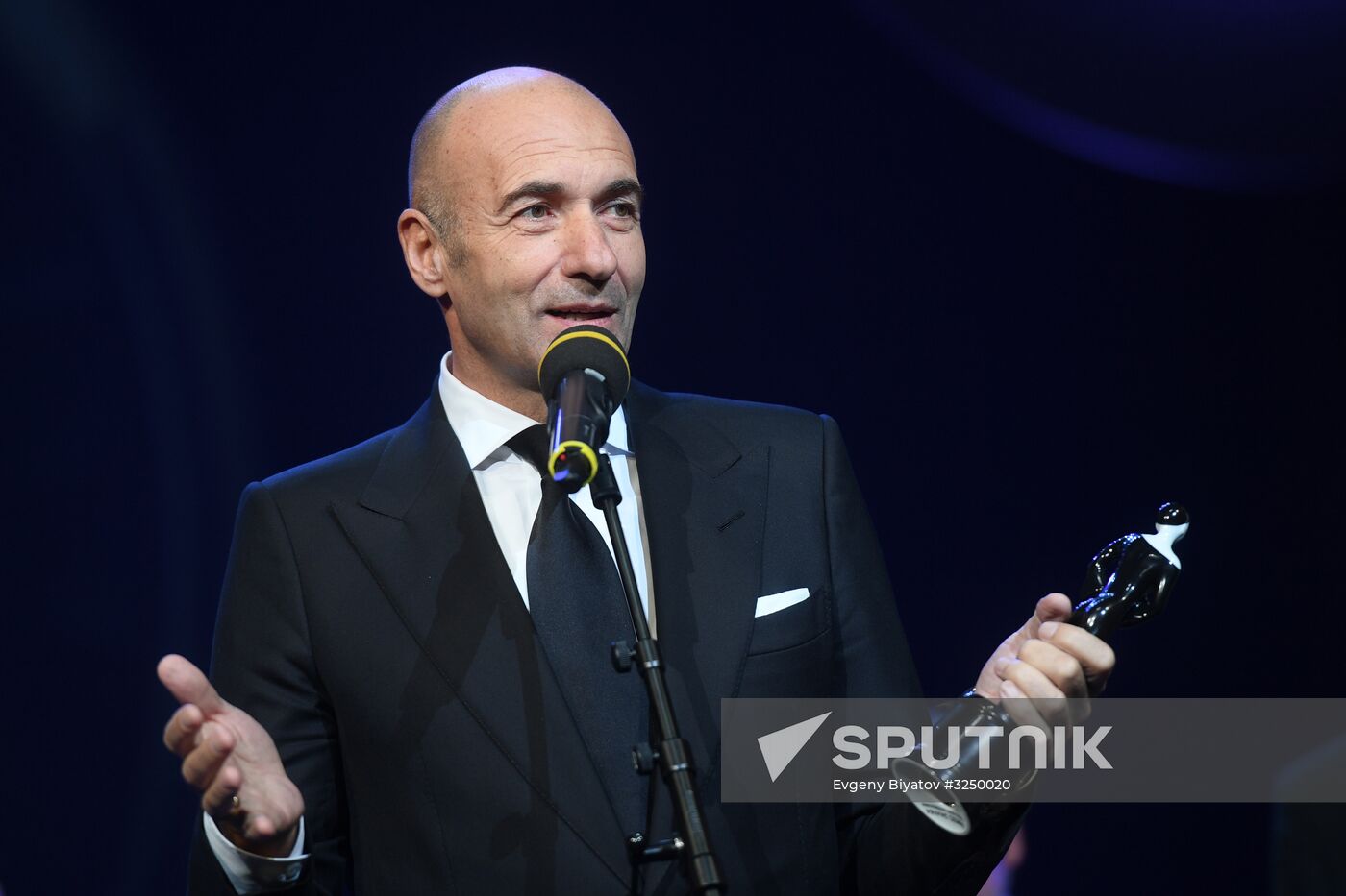 10th Theater-Goer's Star audience awards ceremony