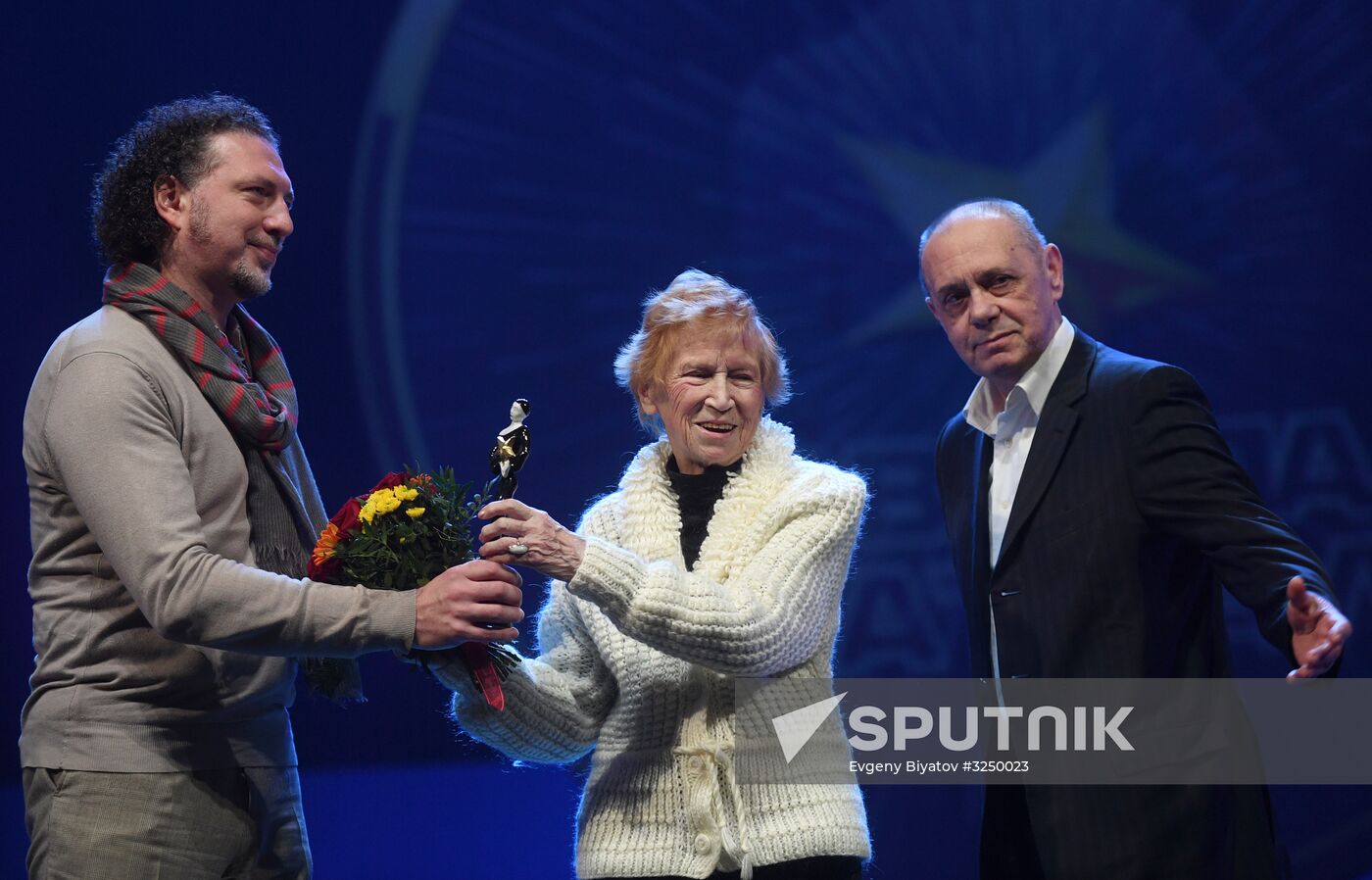 10th Theater-Goer's Star audience awards ceremony