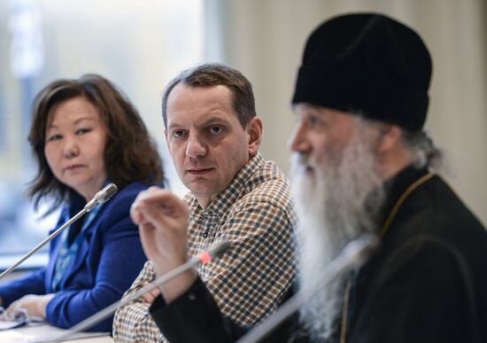Seventh International Forum Arctic: Today and the Future. Day two