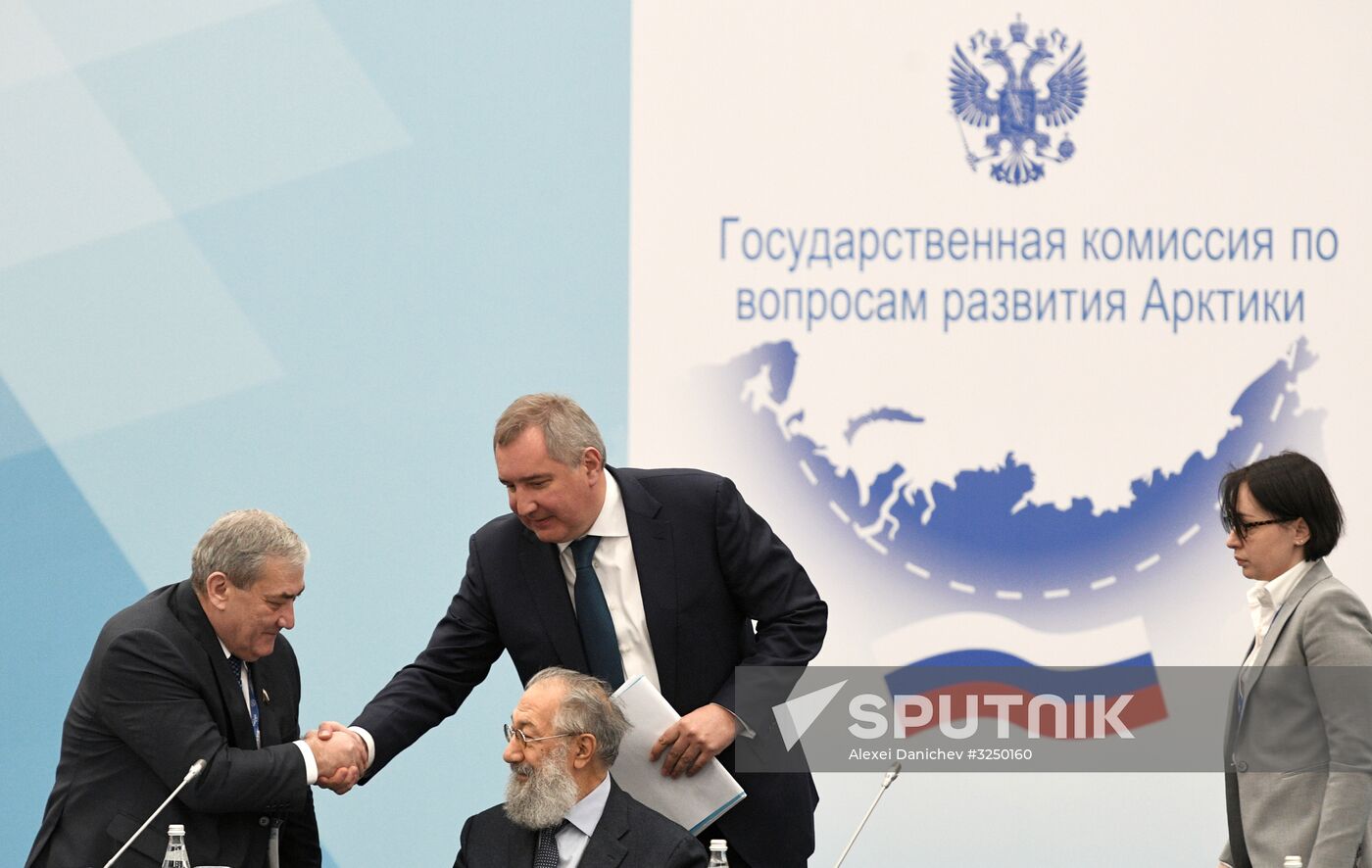 7th International Forum Arctic: Today and the Future. Day two