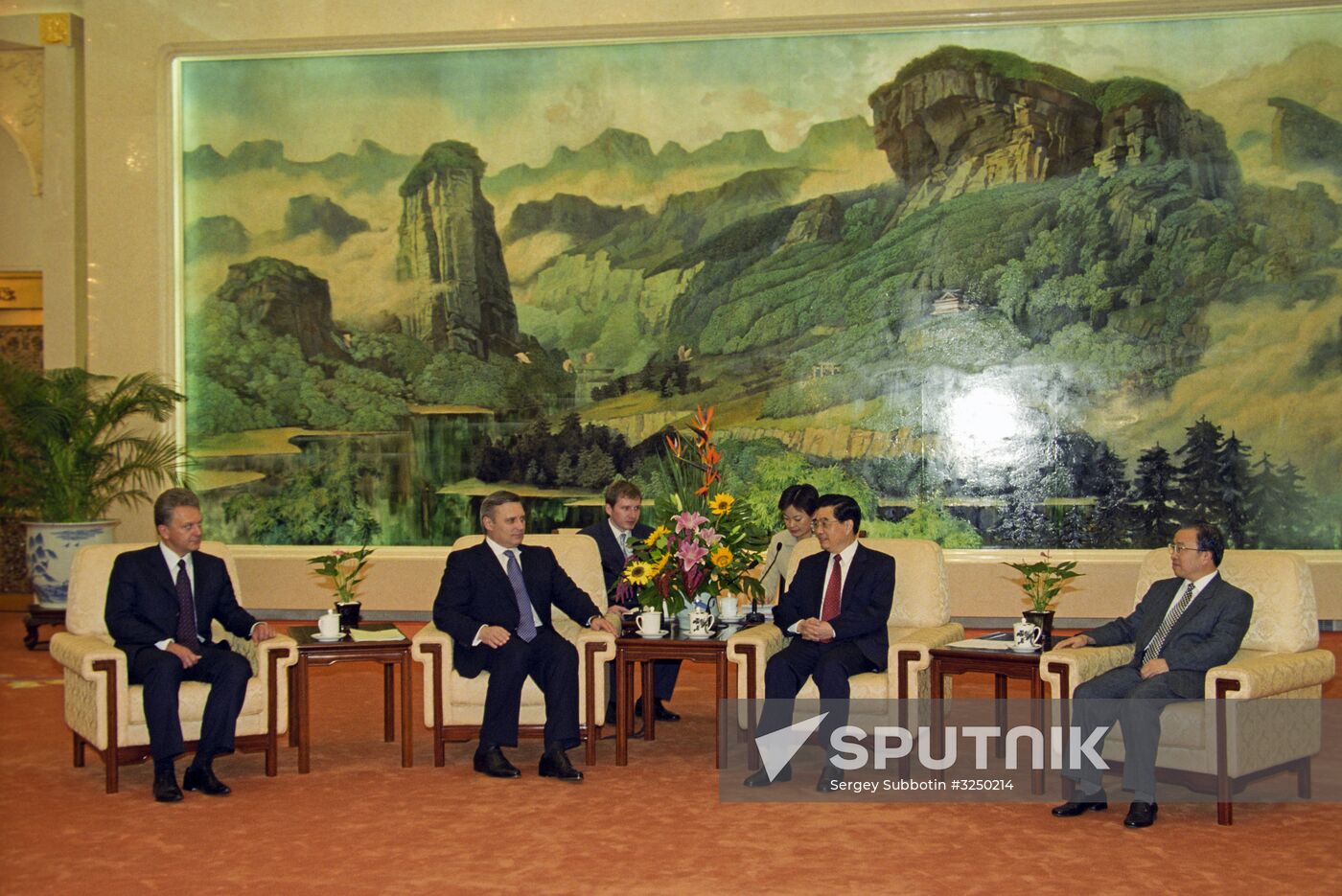 Russian Prime Minister Mikhail Kasyanov's visit to China