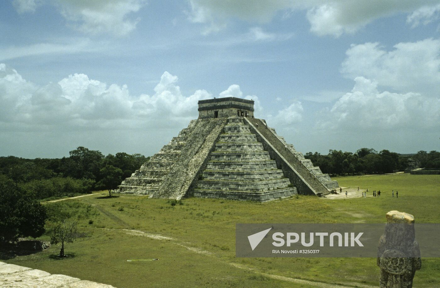 Pyramid of Kukulcan in the ancient Mayan city of Chichen Itza in Mexico
