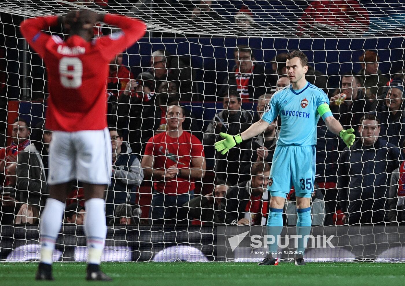 Football. UEFA Champions League. Manchester United vs. CSKA