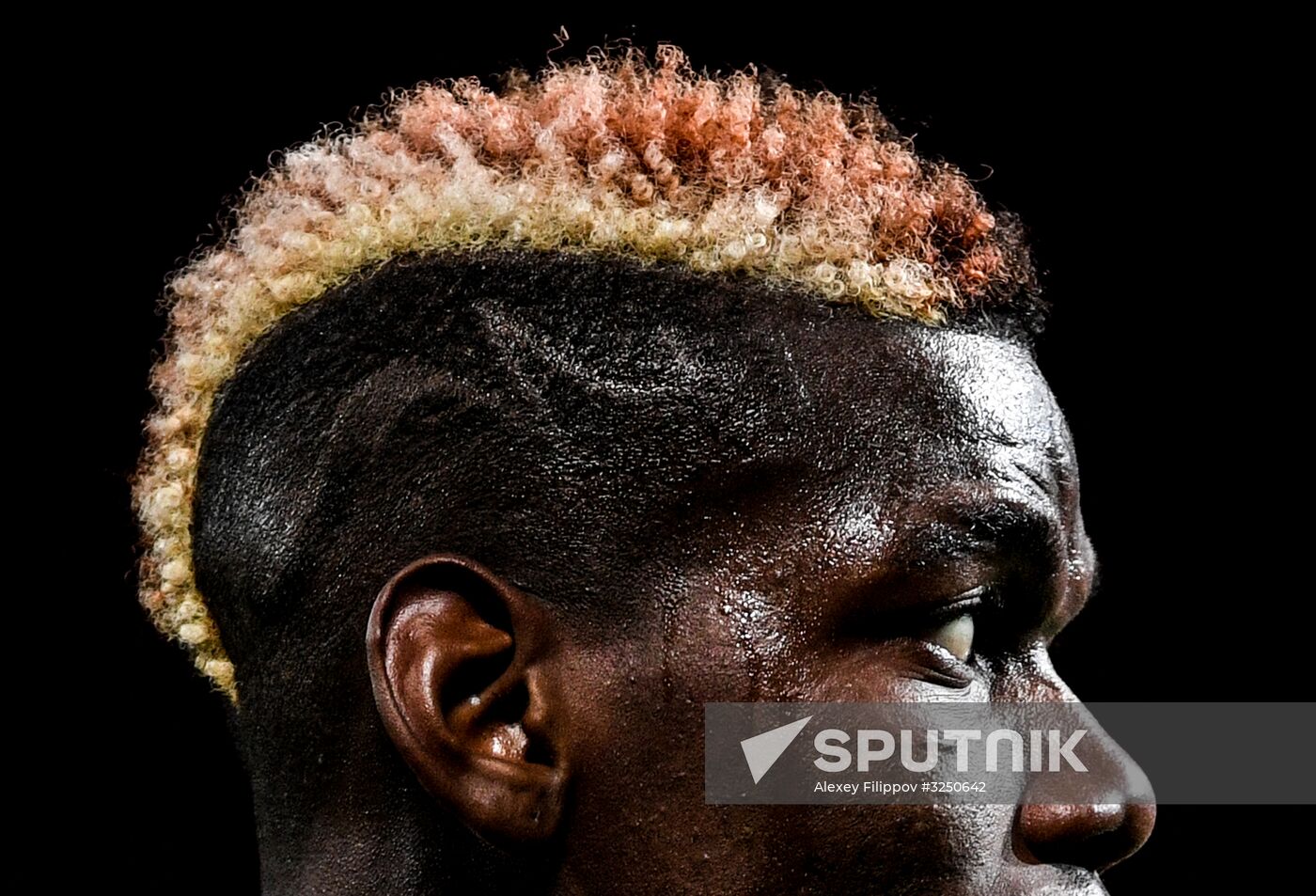 Football. UEFA Champions League. Manchester United vs. CSKA