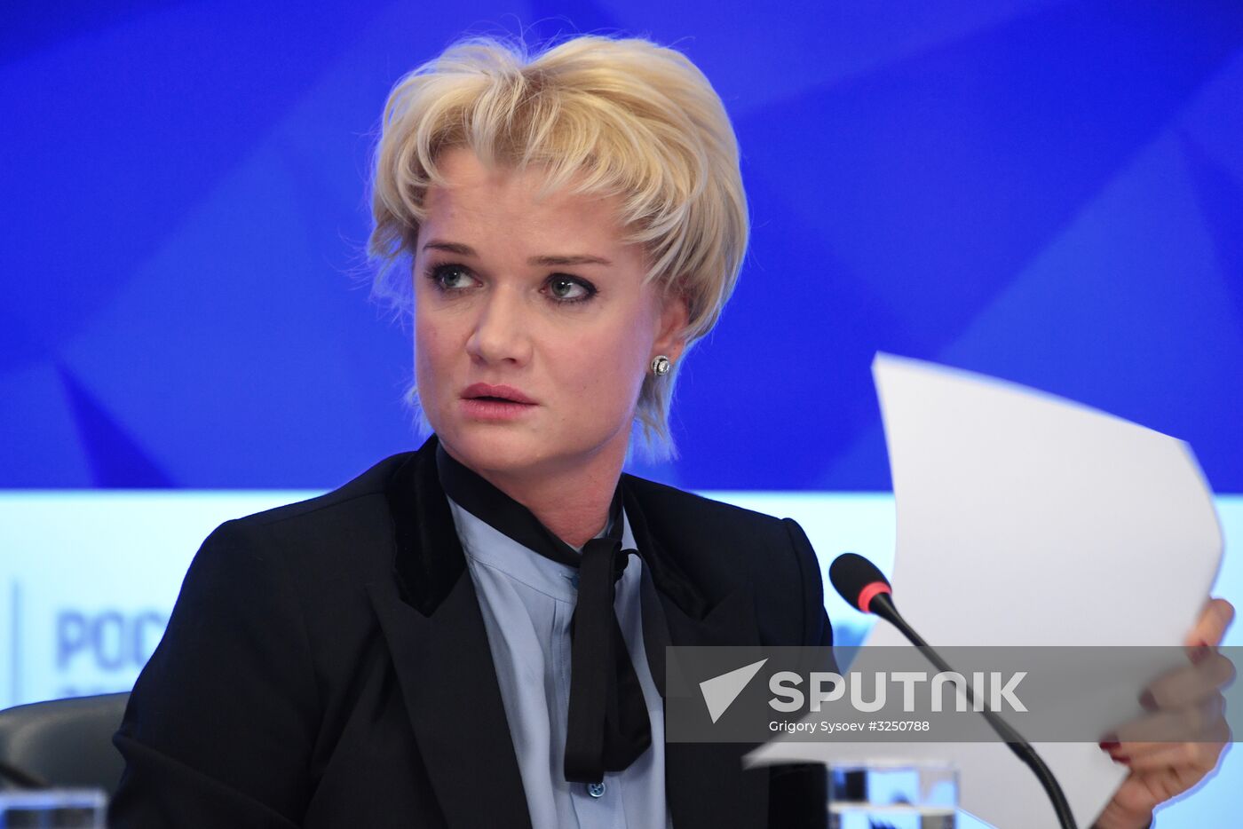 Roundtable meeting on Russia's participation in Olympic Games