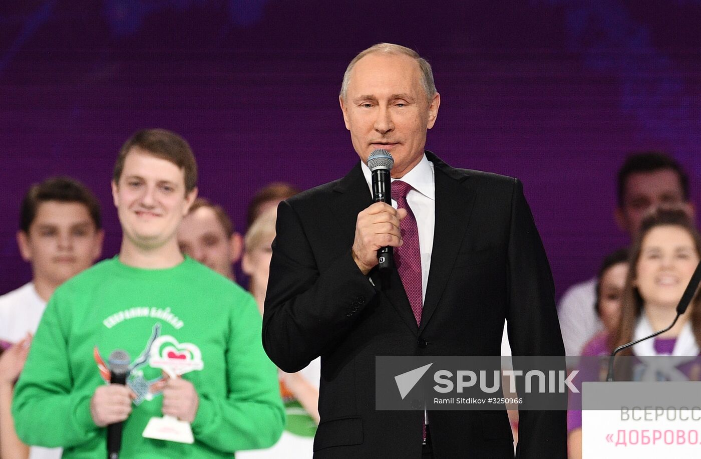 President Vladimir Putin at Volunteer of Russia 2017 award ceremony