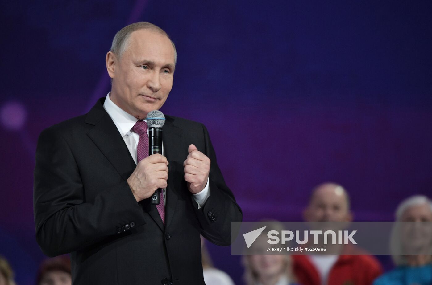 President Vladimir Putin at Volunteer of Russia 2017 award ceremony