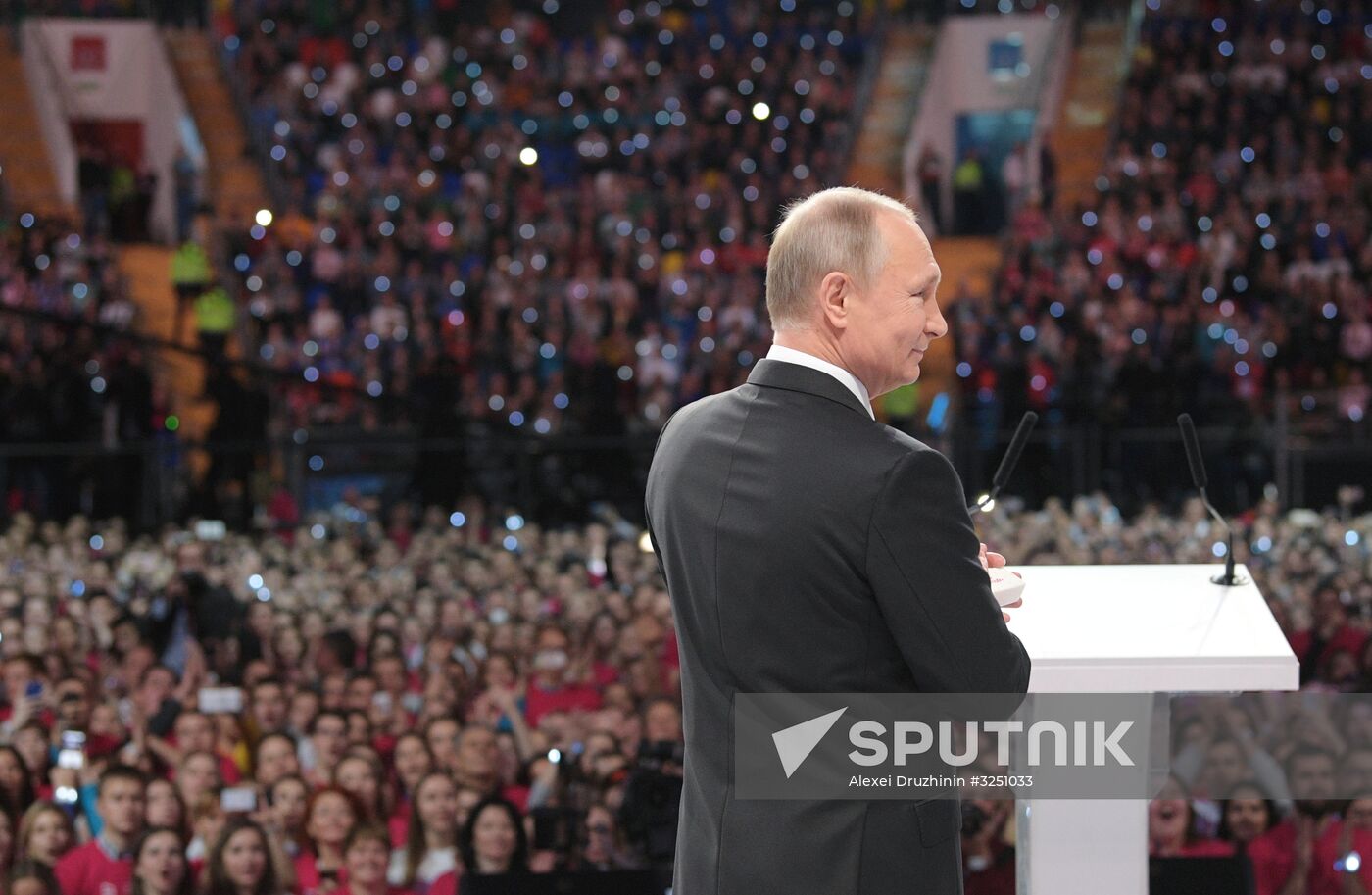 President Vladimir Putin at Volunteer of Russia 2017 award ceremony