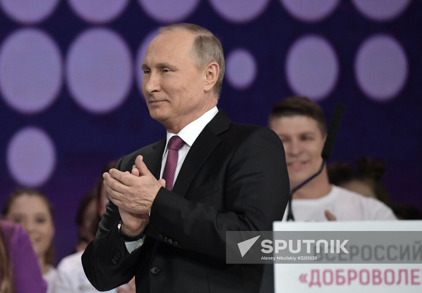 President Vladimir Putin at Volunteer of Russia 2017 award ceremony