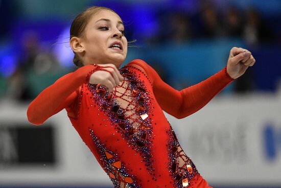 2017–18 ISU Junior Grand Prix Final. Ladies' singles. Short program