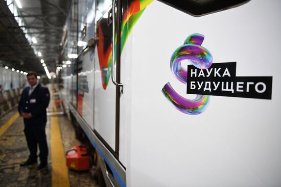 Moscow metro launches Future Science train