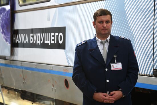 Moscow metro launches Future Science train