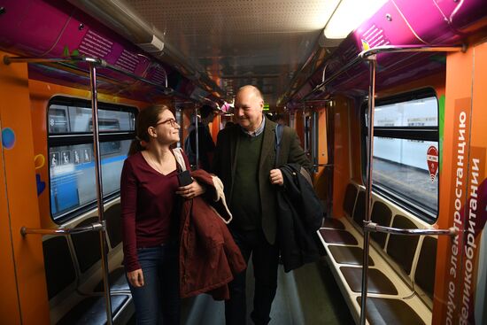 Moscow metro launches Future Science train