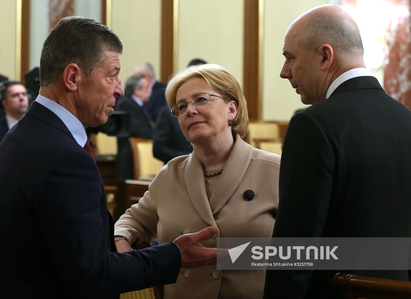 Prime Minister Dmitry Medvedev chairs Russian Government meeting